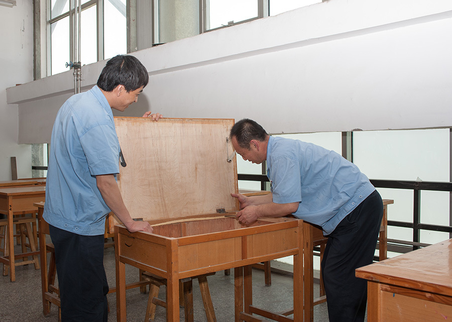 宿舍、教学设施维修